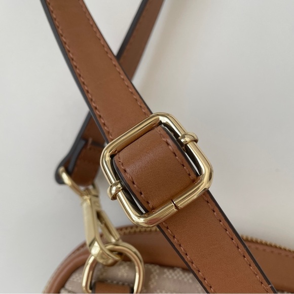 Tommy Hilfiger Logo Signature Convertible Belt Bag Tan Mini Crossbody - Picture 11 of 15